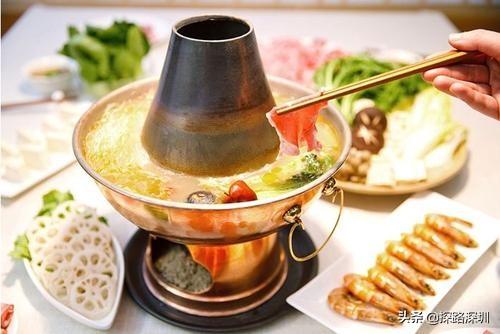 藏獒成火锅食材视频:南方人与北方人吃火锅都有什么特点？ 藏獒肉涮火锅