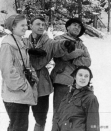 有一个讲未解案件的节目，历史未解之谜：前苏联“死亡之山”的九名登山者到底遭遇了什么