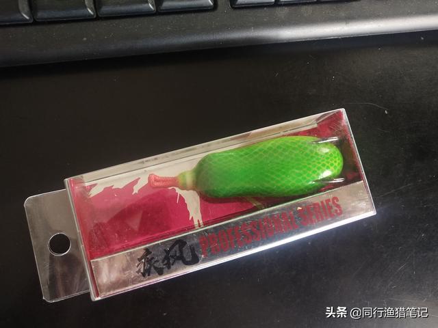 鲈鱼的生活习性以及垂钓技巧:钓河里的黑鱼用什么饵料？用多大的主线？