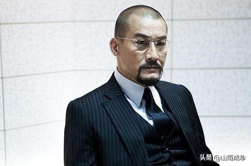 江华邓萃雯:曾经很红的TVB明星江华，为什么会去卖保险