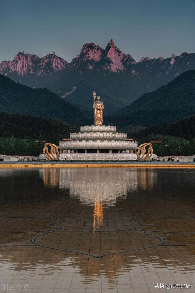 中国佛教的四大名山:中国佛教四大名山中哪个最值得一游？