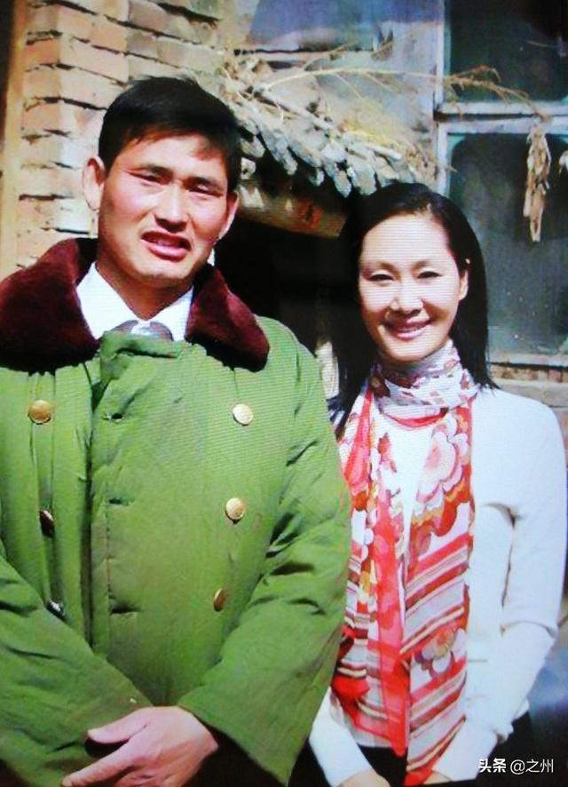 于文华现任老公:如何看待歌手于文华演出前吃馒头蘸酱这种接地气的行为