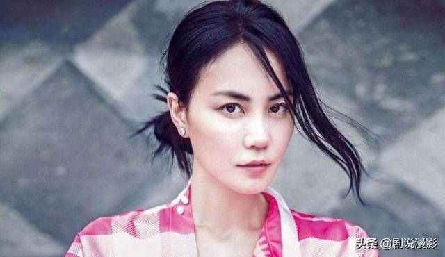 李健王菲:为什么《传奇》没被李健唱火，反而是王菲在春晚上让其蹿红？