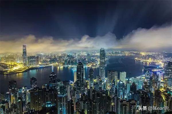 为什么说月球是人造的,为什么有人说美国不再开发月球了呢