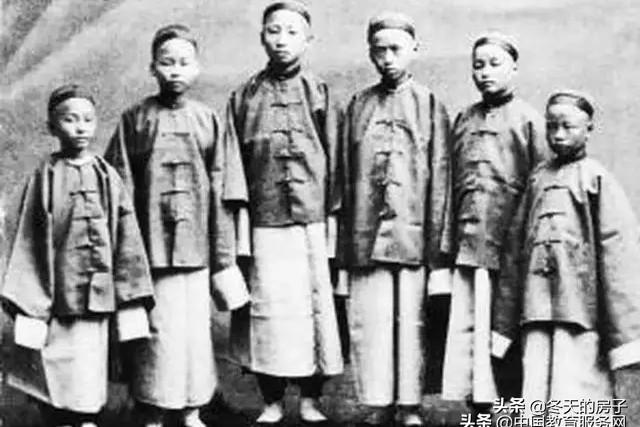 大学设狗屋助学生减压:青少年厌学，问题严重，面对这种状况，怎么办？