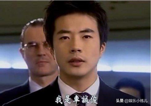 还记得《天国的阶梯》男主角权相佑吗