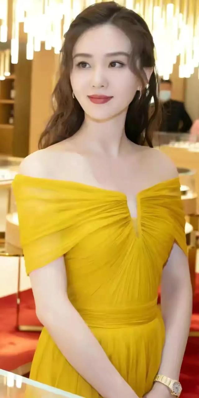 你觉得娱乐圈素颜女神前五都有谁？