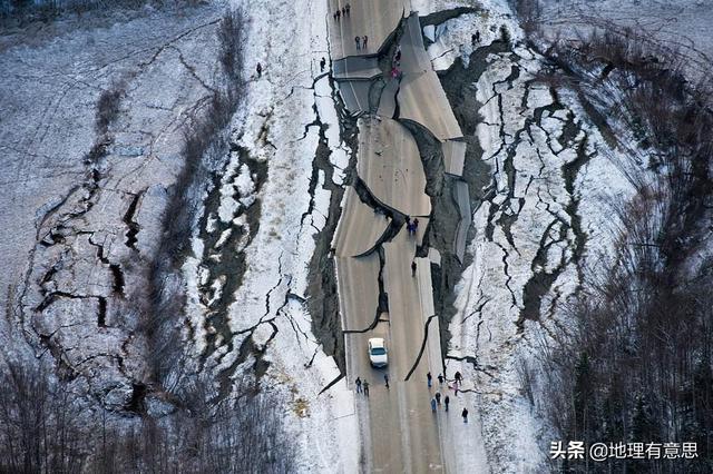 塌陷的意思是什么:陕西又发生了塌陷地震，什么是塌陷地震？为何陕西塌陷地震多？