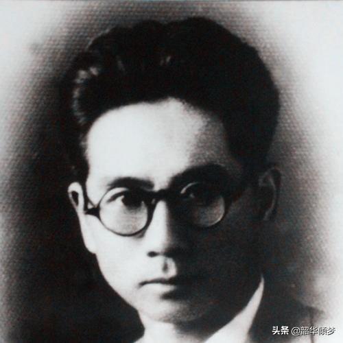 蒋英李双江40岁照片:李双江和蒋大为谁唱的最好听？