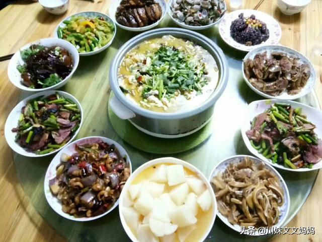大年三十吃什么？大家可以分享下菜谱吗？