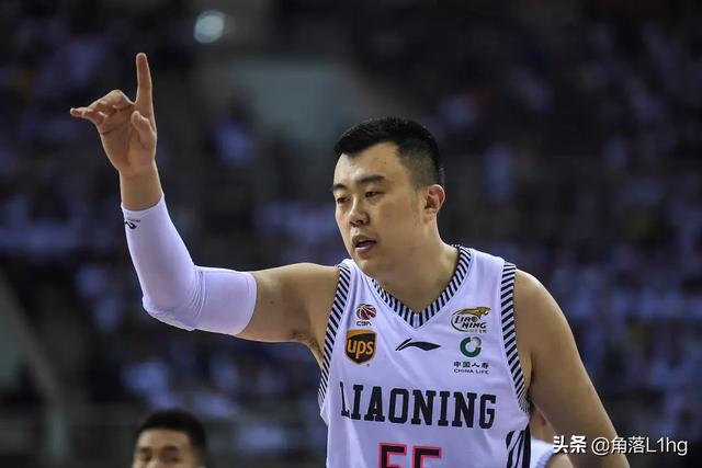 篮球即时比分:辽宁大比分击败福建，如何评价王哲林和韩德君的表现