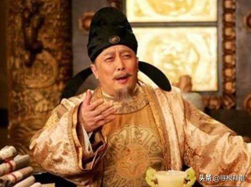徐茂公:李世民临终前，为何把龙袍披在徐茂公身上？
