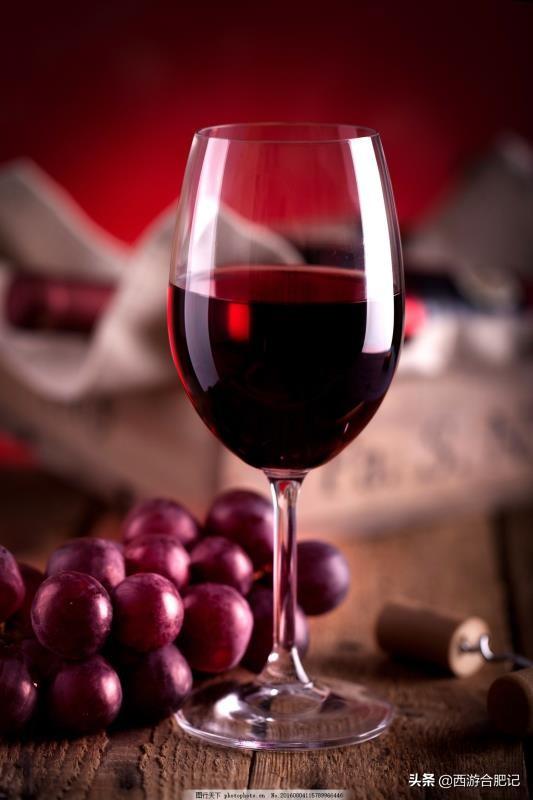 怎样判断红酒的好坏，红葡萄酒什么样的算好怎样才能判断它的好坏