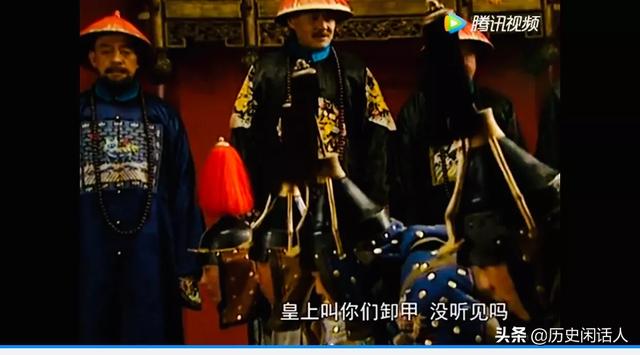 搓手猫卖萌惹人怜:为什么很多人领养猫的时候都不要成年猫？