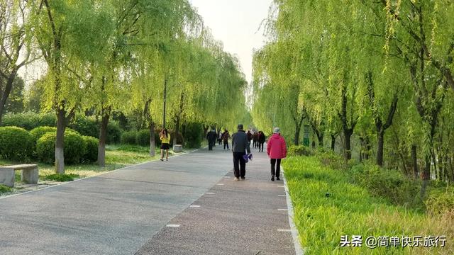 四川雅女湖水怪事件，您家乡原来用于防洪的工程，现在成了旅游观光项目的有哪些