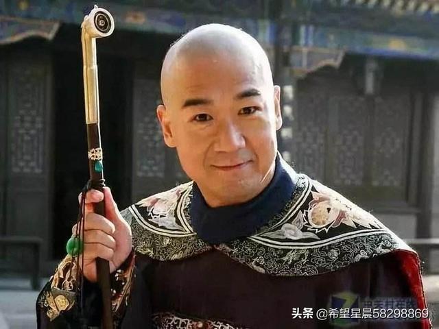 纪晓岚怎么死的:嘉庆处死和珅时，纪晓岚为何没出手相救