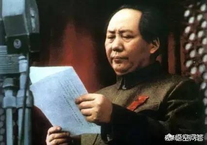 当今中国,文坛领袖是谁？