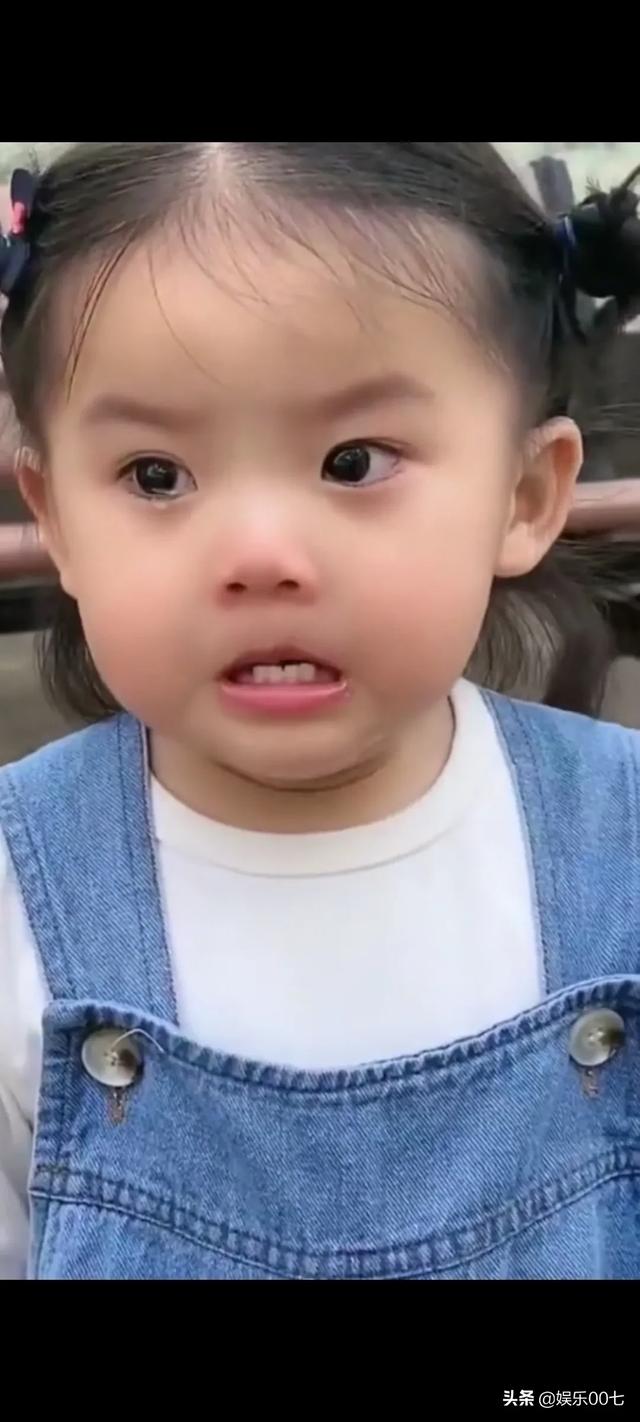 你有哪些可爱小女孩的表情包