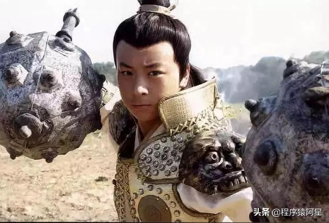 雄阔海:宇文成都，裴元庆，雄阔海一起打得过李元霸吗？