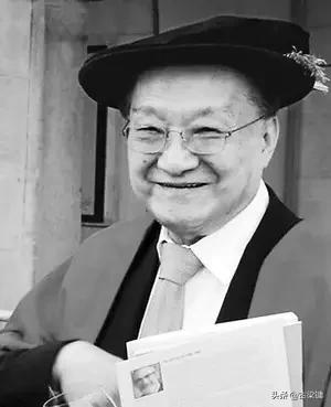 有人说萧峰全力一掌没当场打死阿朱,所以他武功不高。你怎么看？