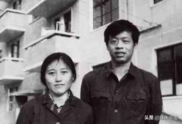 李银河的儿子:才华横溢的王小波深爱的李银河很美吗