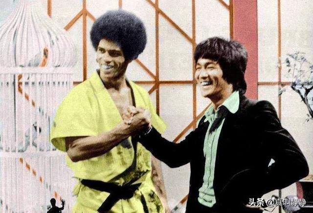 那不勒斯獒冠军:李小龙那么厉害为什么不和同时代的世界拳王阿里大战？