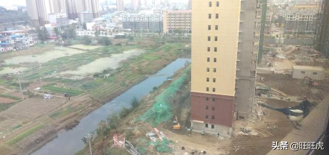 什么样的房子越住越富,为什么房子的楼层越高价格越贵？