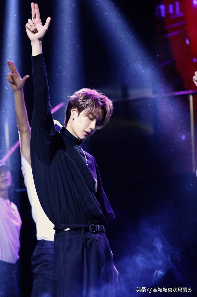 头条问答 - 中国男艺人谁舞蹈跳的最好?(309个回答)