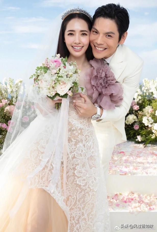 向佐郭碧婷首同框:向佐自曝有过7段恋情，最长恋爱5年，为何最后迎娶的是郭碧婷？