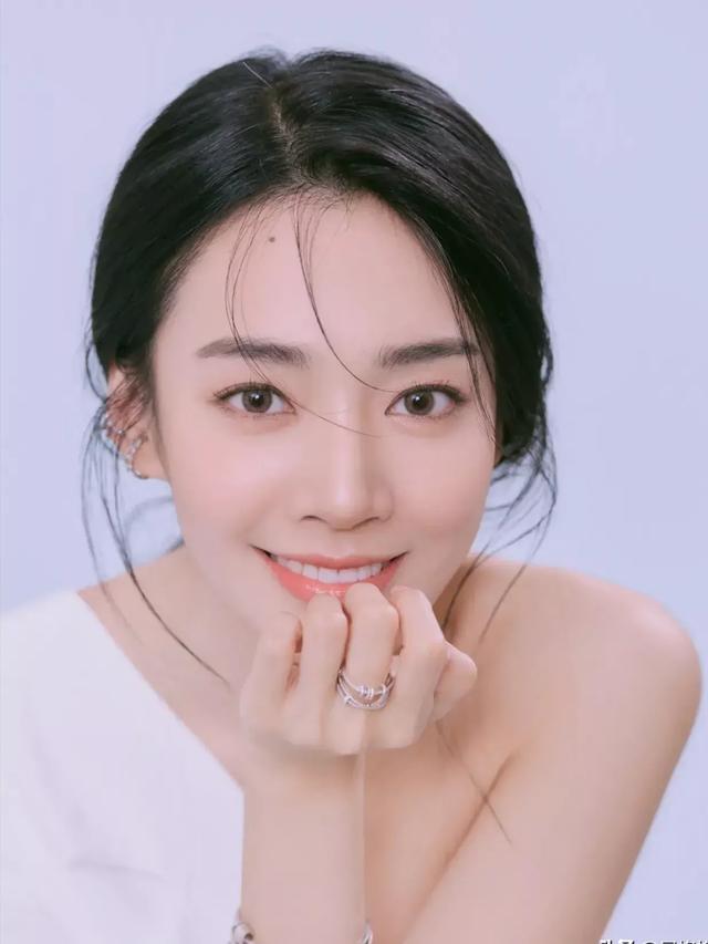 乡镇中学一线教师退休后,一个月退休金有6000吗？