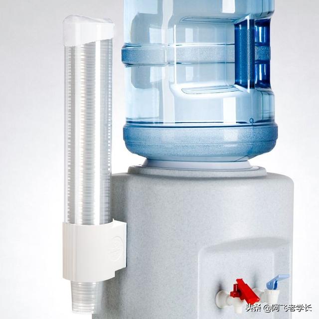 饮水机:为什么现在很少有人用饮水机了？