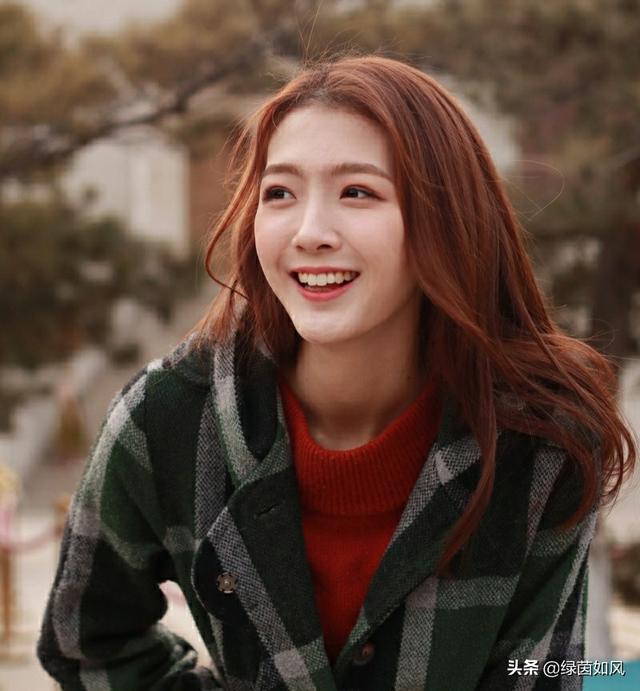 VS科特迪瓦，易建联11号球衣的美女主播，她是谁？起源是什么？
(图8)