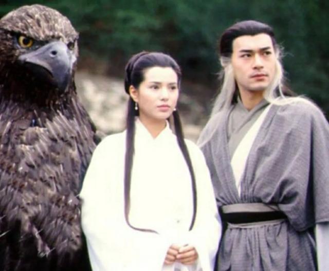 美女帮蛇蜕皮视频:如何理解农村谚语“蛇皮娘娘滑皮官”？为什么要这样说？