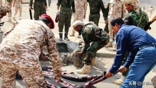 突发！也门阅兵时候遭到导弹袭击！这是怎么回事？