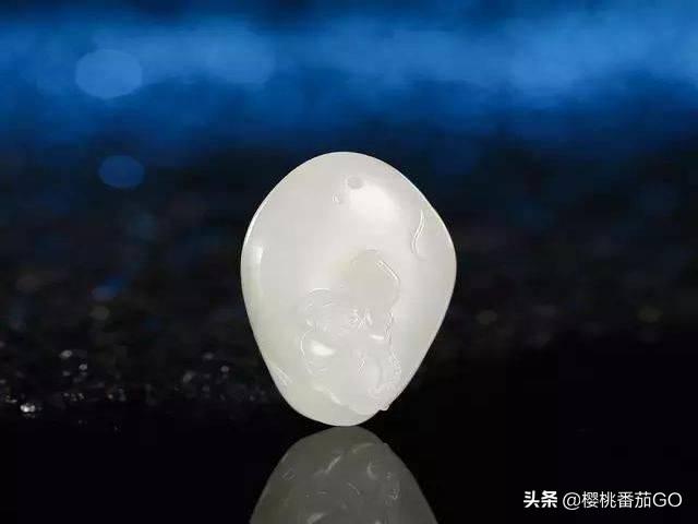 翡翠直播间的套路,斗鱼直播里卖的翡翠是真的还是假的？