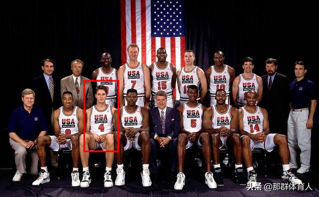 当年和梦一队打球的那个大学生最后去哪了,没有进入NBA吗？