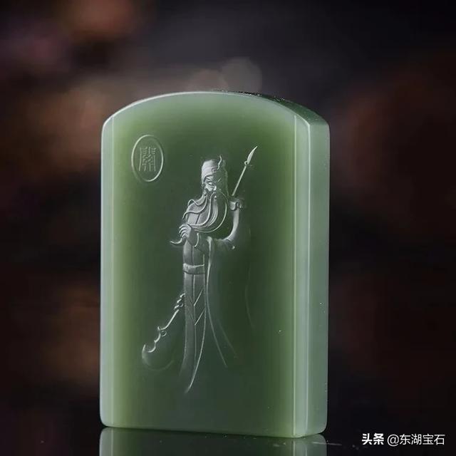 玉石雕刻设计图,缅甸翡翠玉石的工艺雕刻是越复杂越值钱吗？