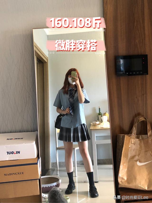 jk群穿什么袜子:身高多少的妹子穿JK制服合适？