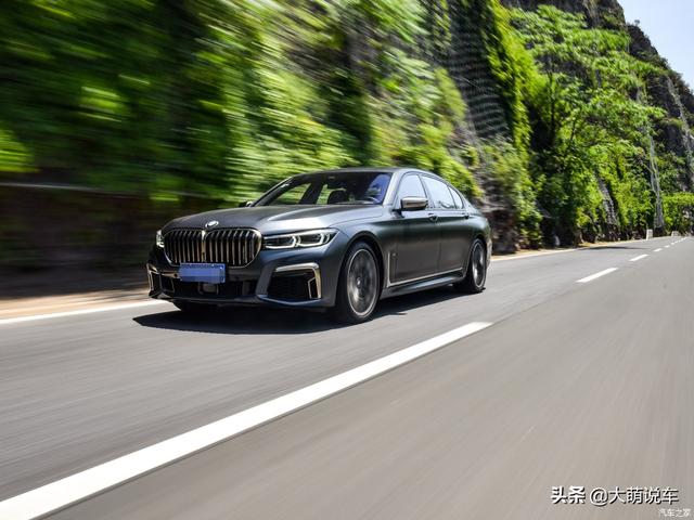 6.0排量是什么概念？开起来是什么感觉？插图4