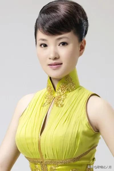 车智妍:雷佳和王丽达，到底谁可以成为75后民族唱法“一姐”呢？