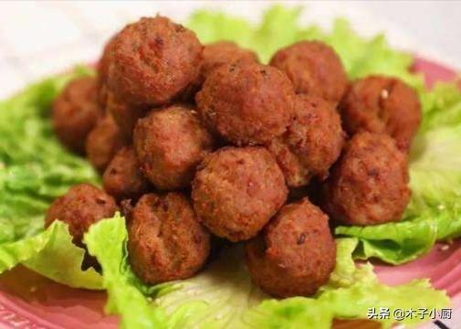 炸肉圆子怎么做才能外酥里嫩