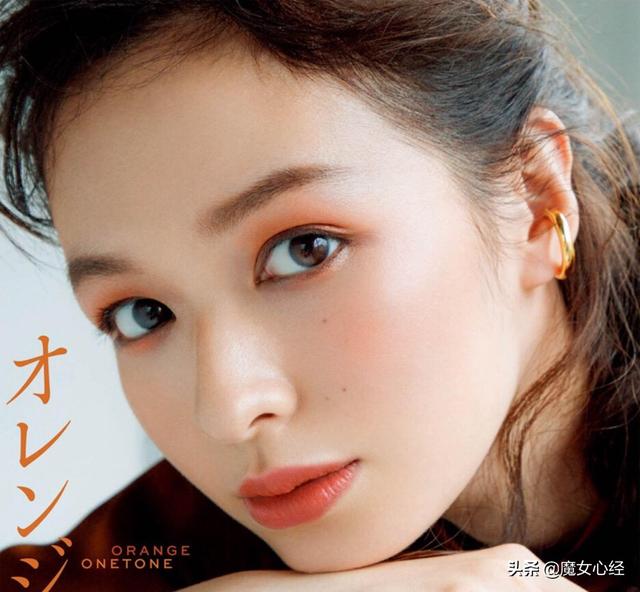 韩妆mm如何画眉:韩国美妆博主教你画眉 化眉毛最需要注意的是什么？