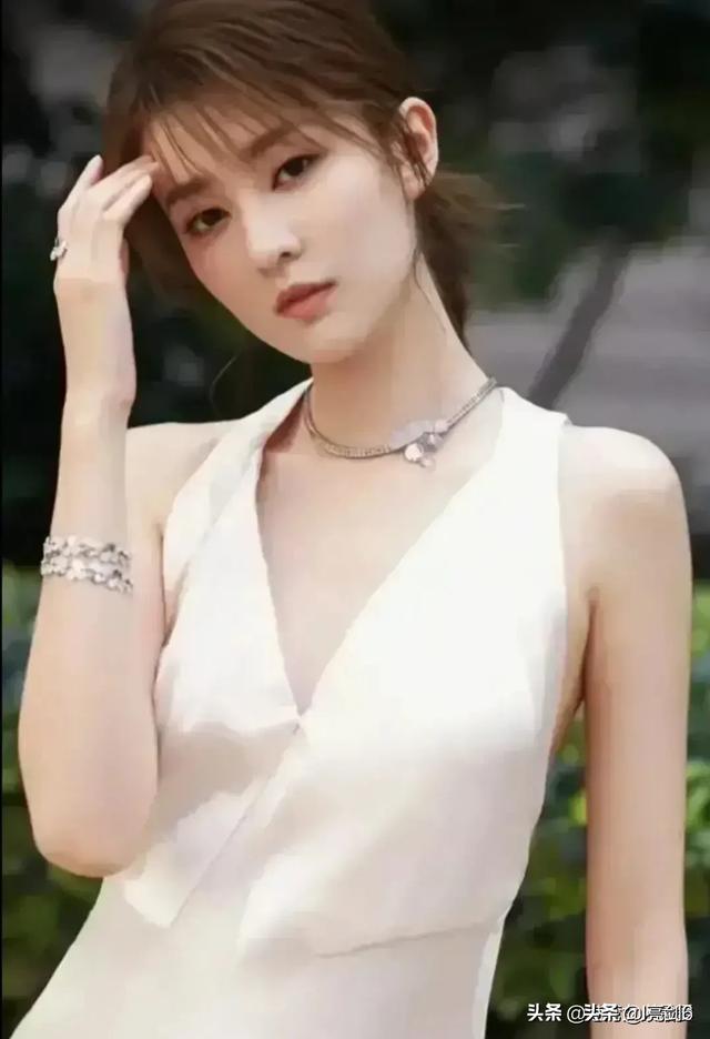 叶一茜家庭背景:女孩家境不好但长得漂亮，是怎样的一种人生经历？