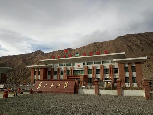 今天八一建军节,晒一张您军旅生涯的照片,让我们共同追忆吧？