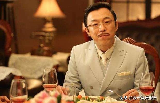 翟天临江铠同:如何看待赵丽颖生子，谢娜上热搜