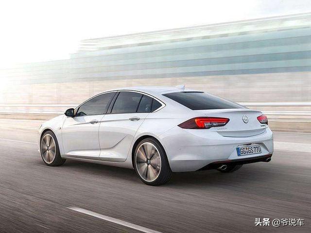 各位条友君威15t豪华跟雅阁15t精英到底入手哪个更好