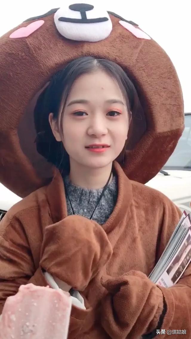 很多<a href=https://maguai.com/marketing/2018.html target=_blank class=infotextkey><a href=https://maguai.com/marketing/2018.html target=_blank class=infotextkey>直播带货</a></a>的，上千的护肤品不到一百就可以秒，你们都敢买吗