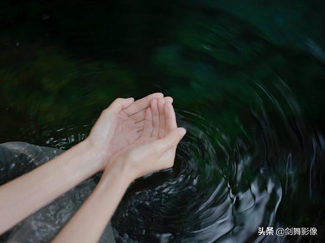 艾慧的照片:佳能小白兔拍出的人像作品效果怎么样？