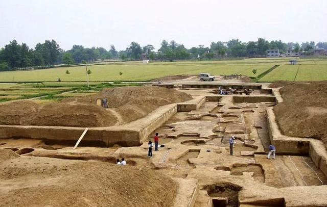 "中有六大关键点,分别是河南西坡遗址,河南王城岗城址,郑州大师姑遗址