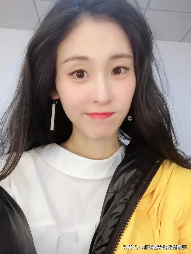 张碧晨的老公:华晨宇一家三口合影曝光，势均力敌的爱情你看好吗